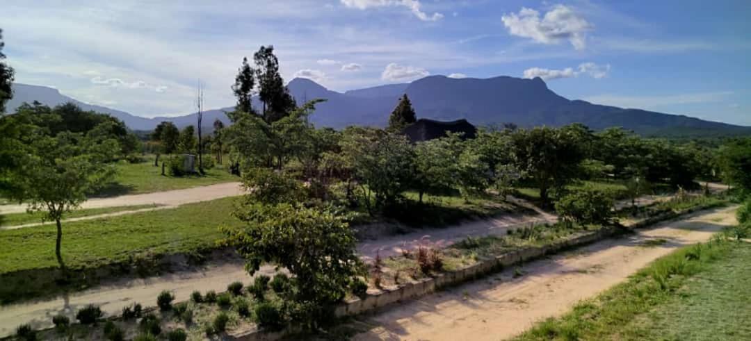 Moholoholo Lodge Acornhoek Екстер'єр фото
